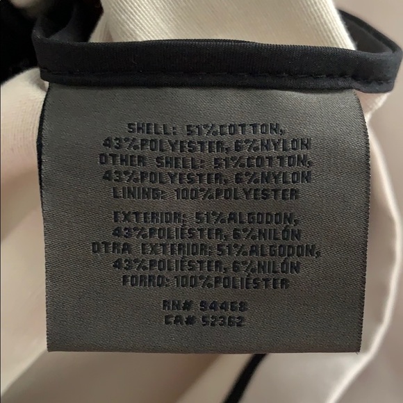 *NWT* Vera Wang Coat- size small - Picture 6 of 6